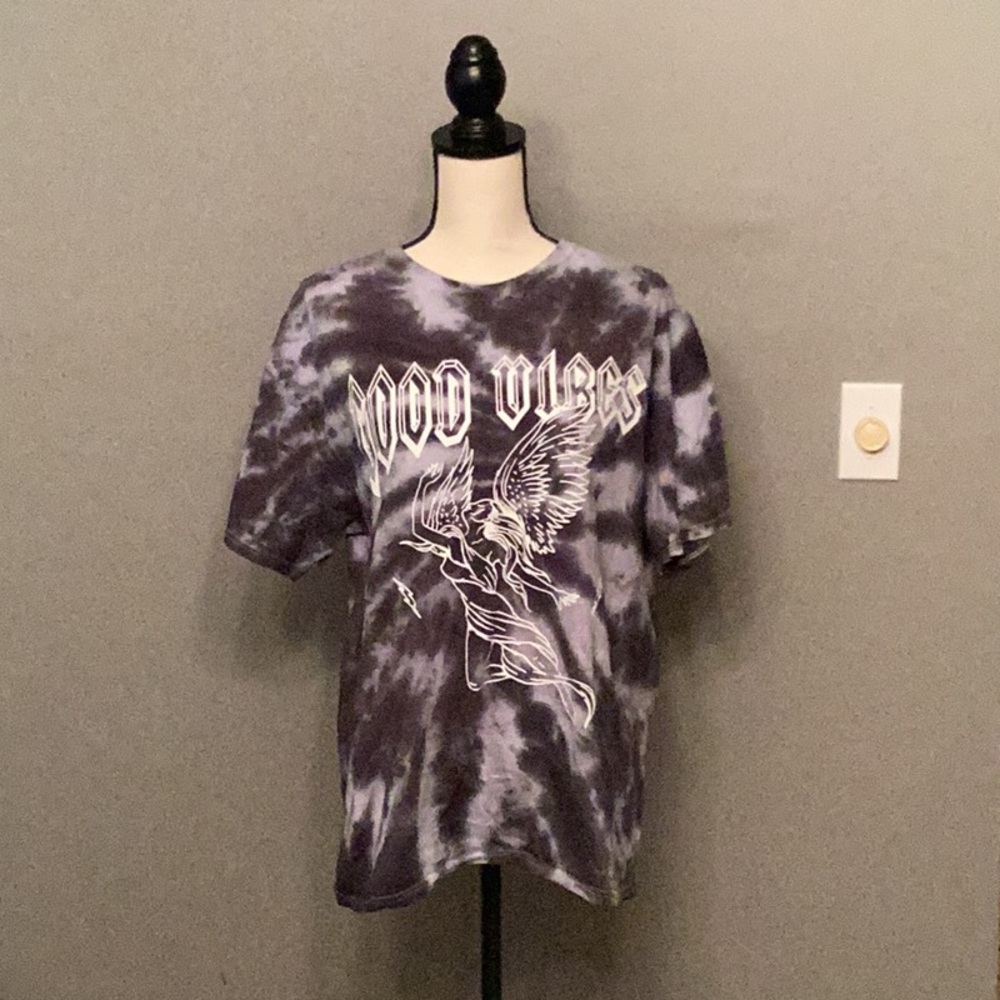 Kids Large Tie-Dye “Good Vibes” Graphic Tee - Gray and White EUC